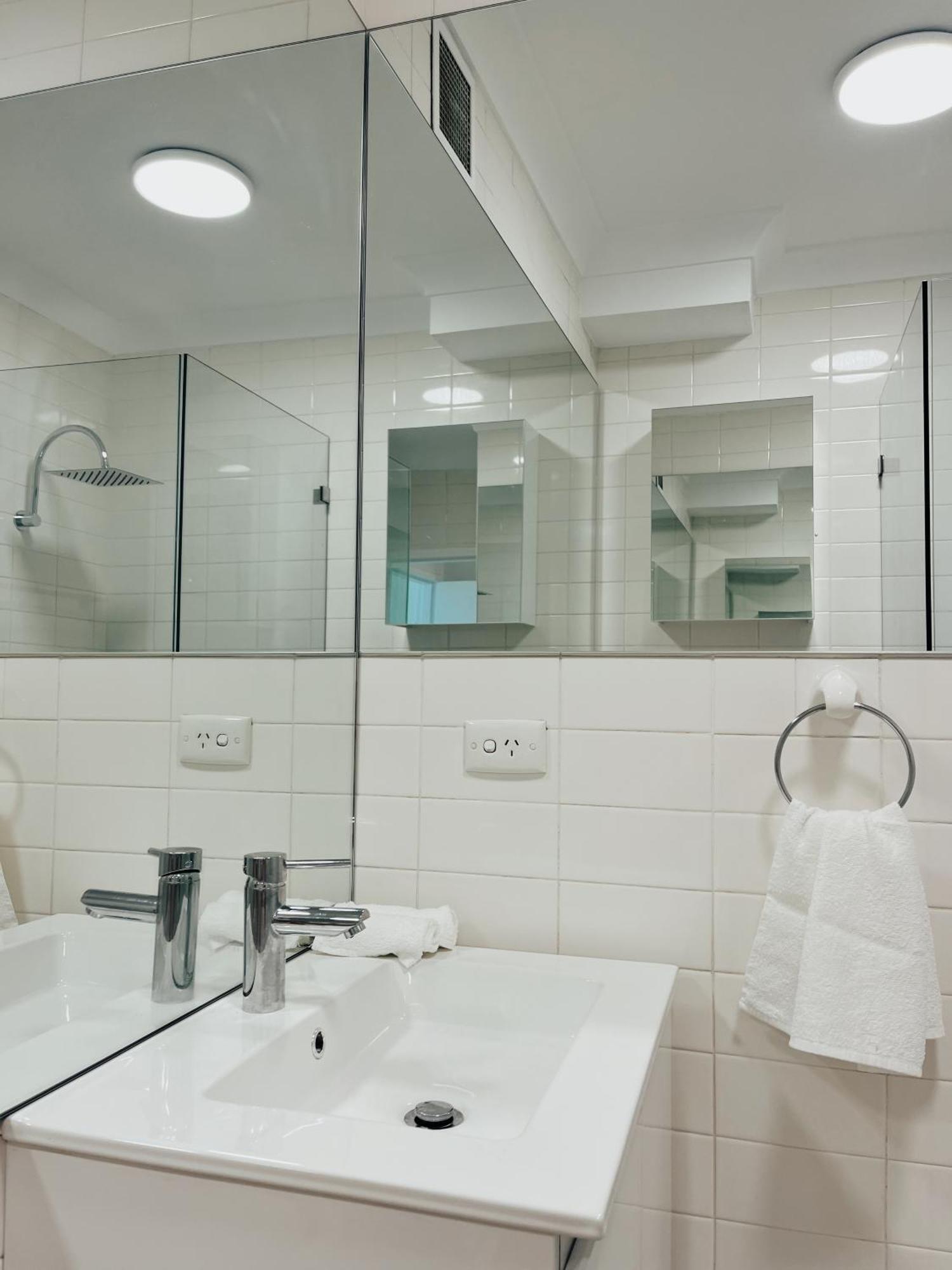 Bondi Beach Waves 2 Beachfront Apartment Sydney Ngoại thất bức ảnh